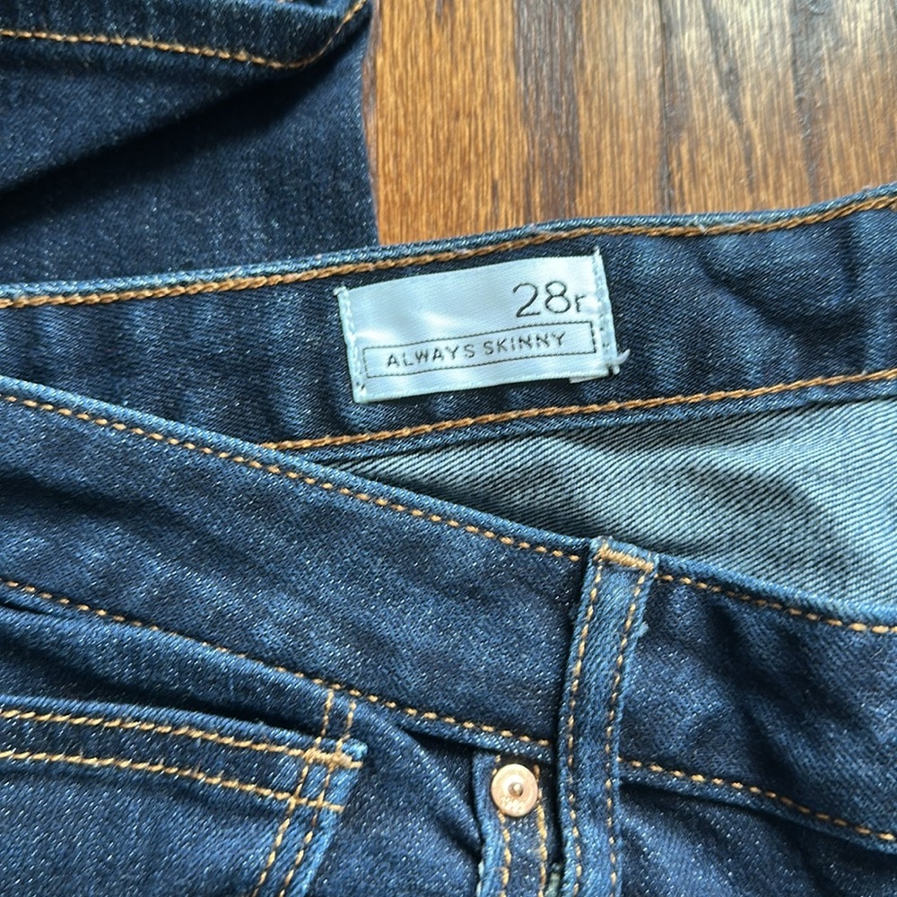 EUC Gap 1969 Always Skinny Women's Blue Jeans - Picture 2 of 5